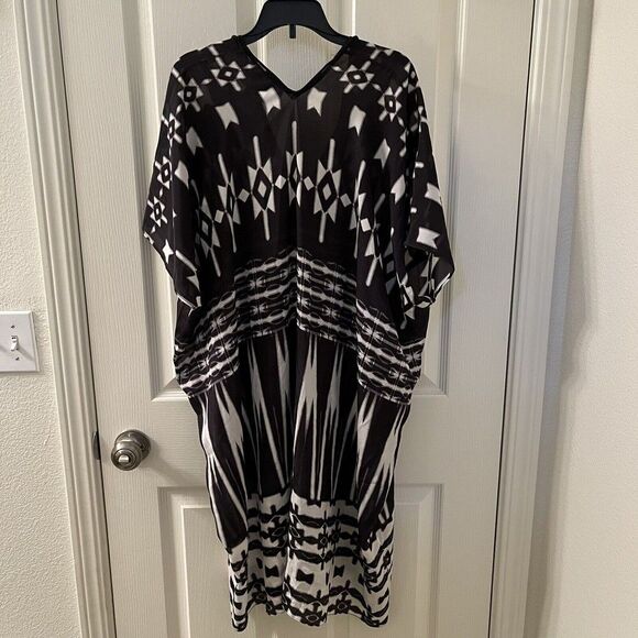 Marie France Van Damme Ethnic Printed Silk Short Boubou Caftan Black White OS - Picture 15 of 16